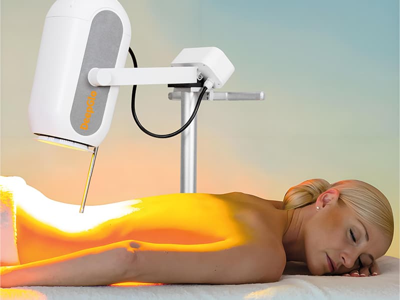 wIRA lamp for chronic pain management